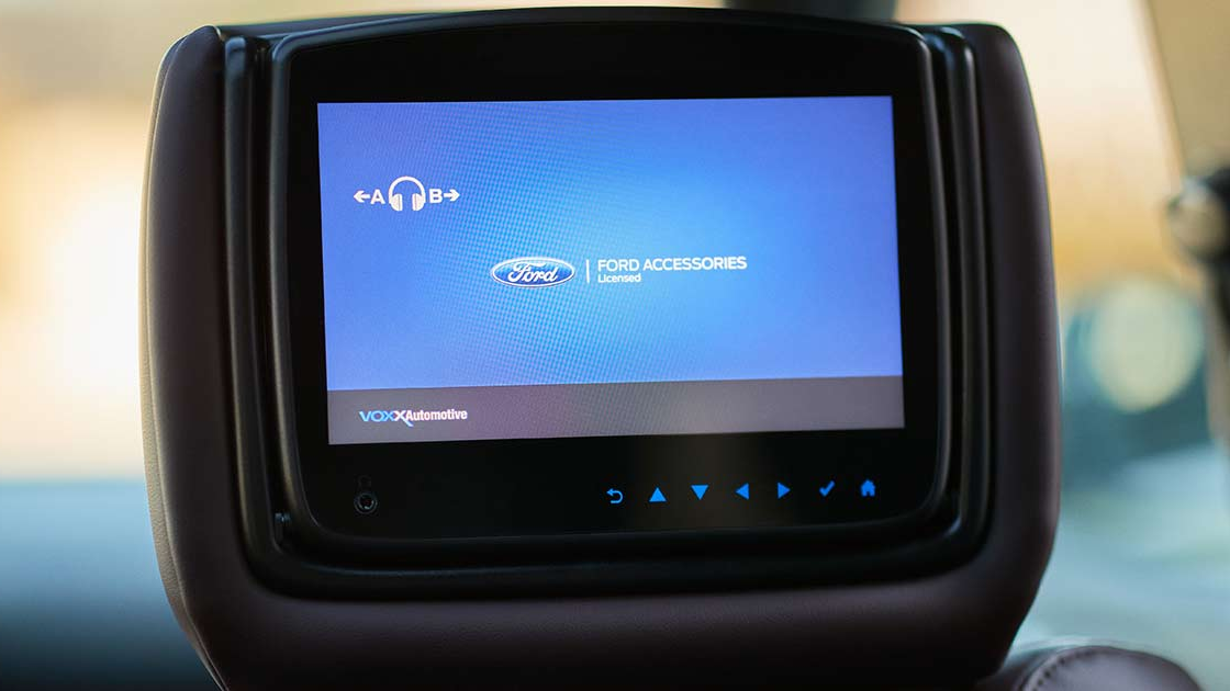 Sistema de entretenimiento en apoya-cabezas delanteros